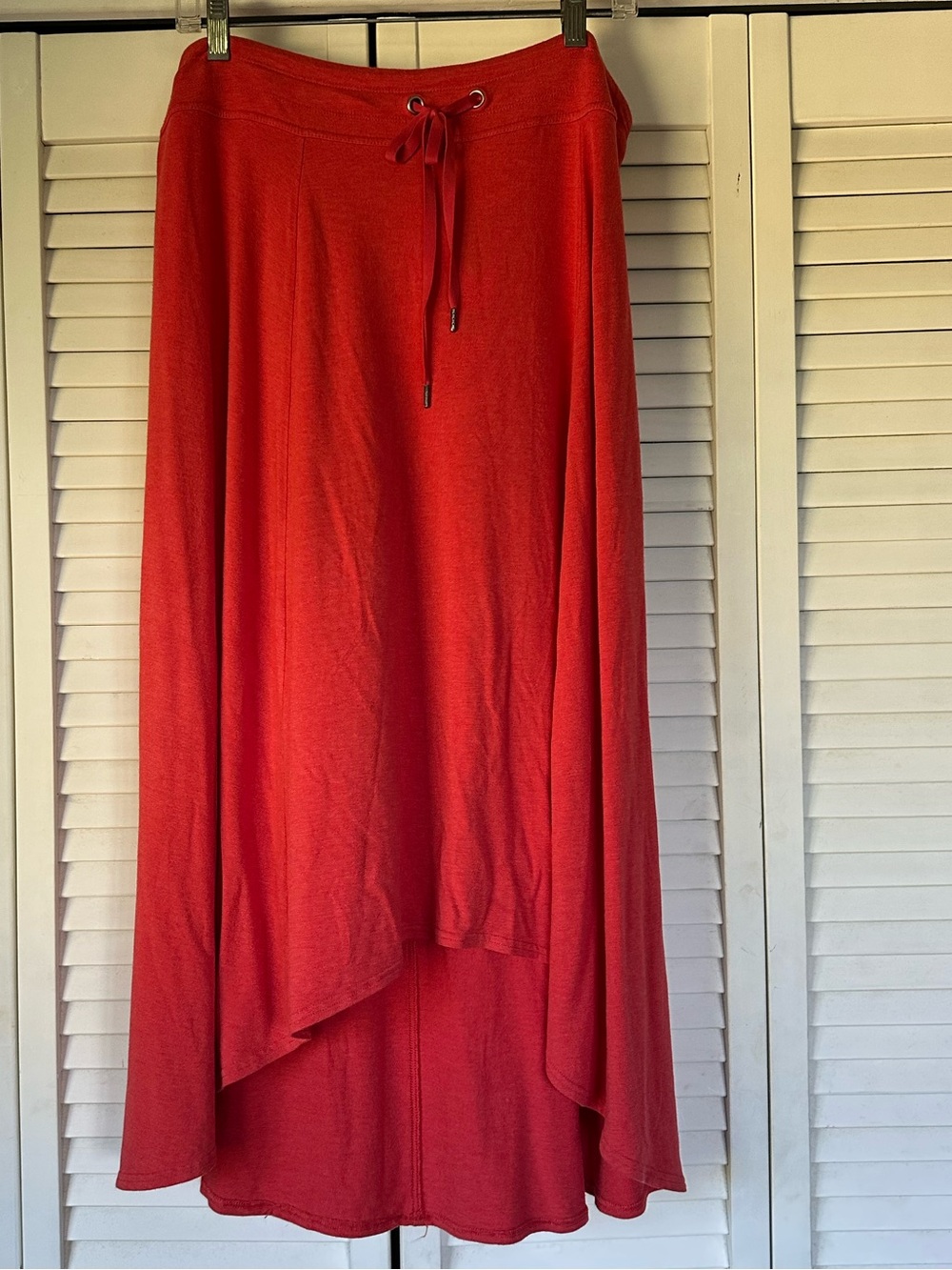 Athleta Coral Red High-Low Drawstring Waist Skirt